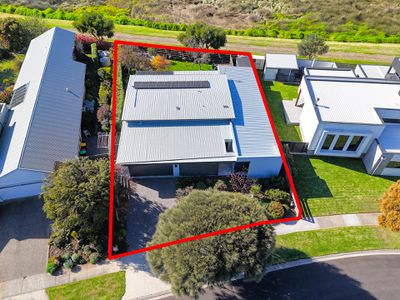 9 Armstrong Court, Port Fairy