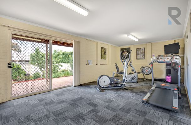 15 Possum Place, South Morang