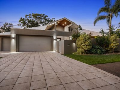 14 Lakeside Drive, Peregian Springs