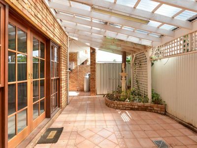 1 / 62 Varden Street, Piccadilly