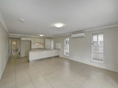 76 Neville Drive, Branyan