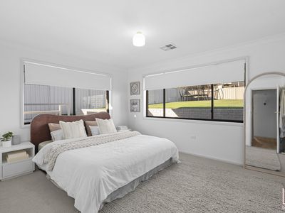 21 Phyllis Avenue, Kanwal