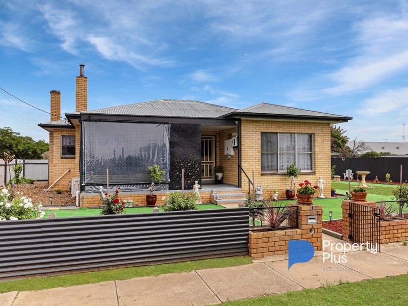 10 ARMSTRONG STREET, Charlton