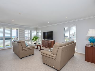 27 Moonlighter Way, Yanchep