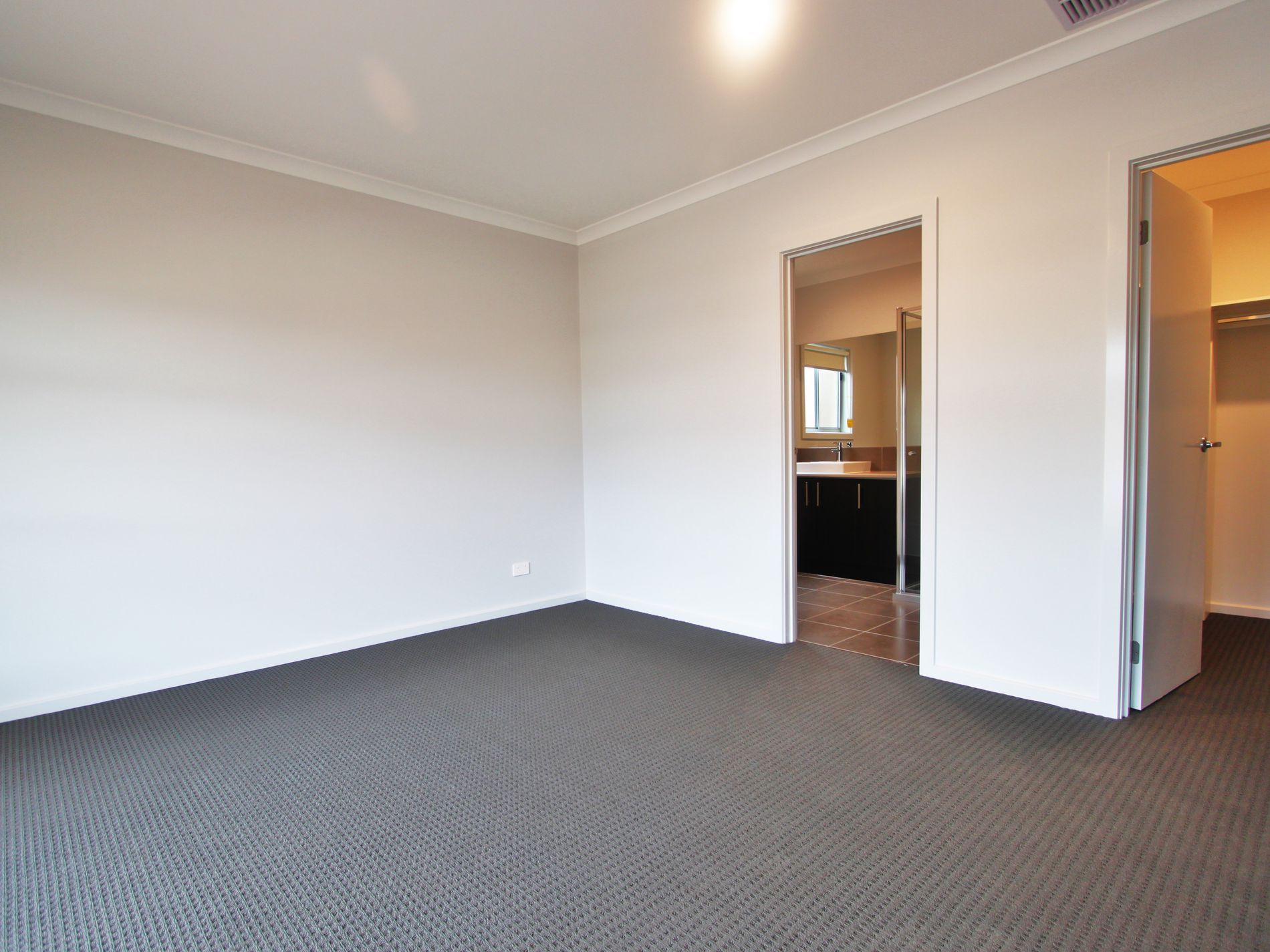 6 Elgata Way, Werribee