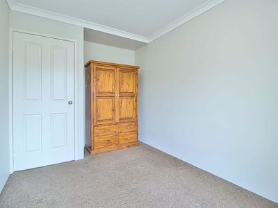 9 Dargin Way , Rockingham