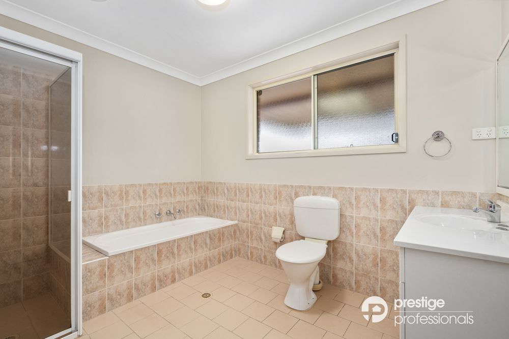 23 Somercotes Court, Wattle Grove