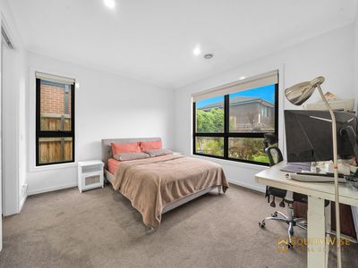 9 Huron Road, Manor Lakes