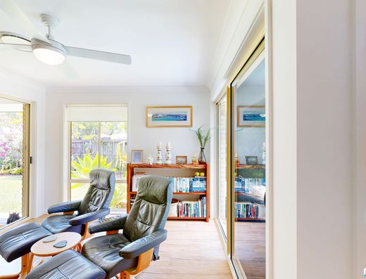 Your Private Family Oasis in a Peaceful Cul-de-Sac image 14