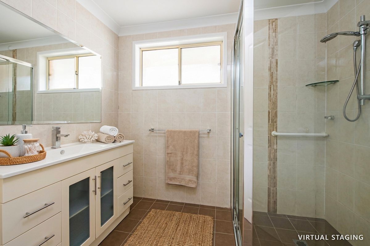 1 / 54 Ilya Avenue, Erina