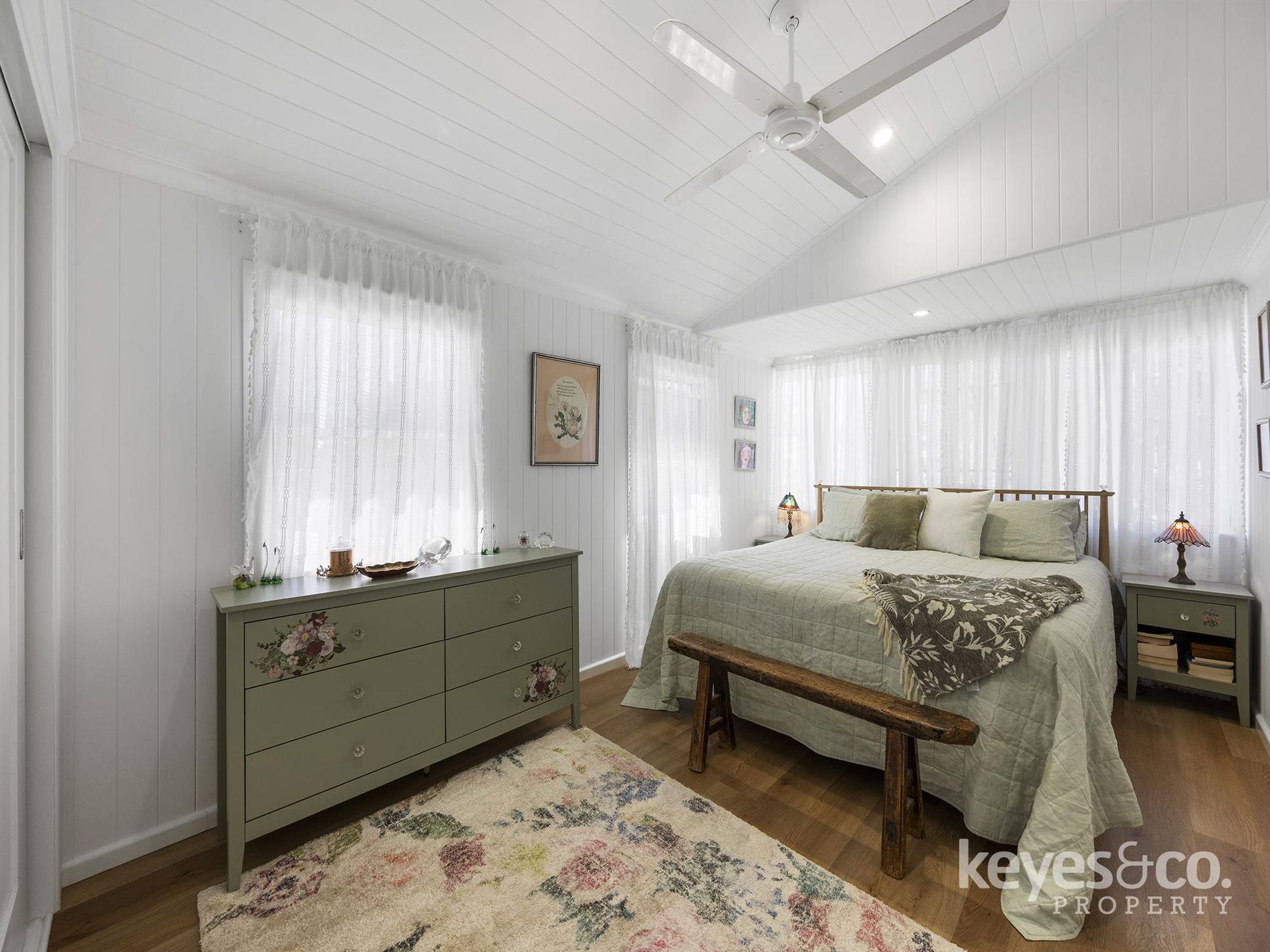 6 Dillane Street, Hyde Park