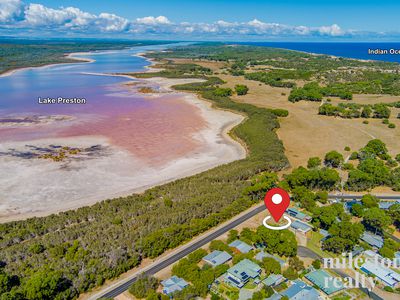 12 Mitchell Rd, Preston Beach