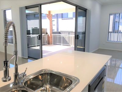 7 Crown Street, Austral