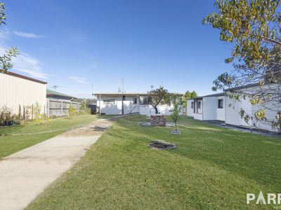 33 Brooklyn Road, Youngtown