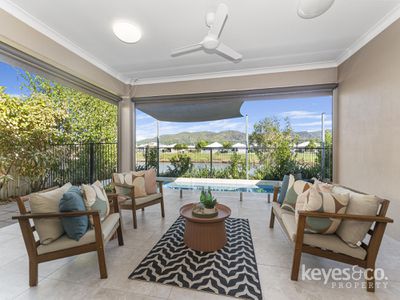30 Westbrook Drive, Idalia