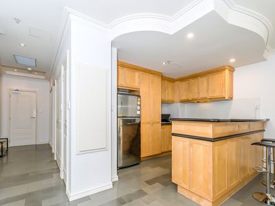 310 / 2 St Georges Terrace, Perth