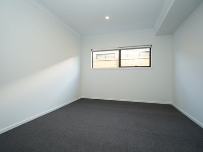 16 Sunburnt Circuit, Clyde North
