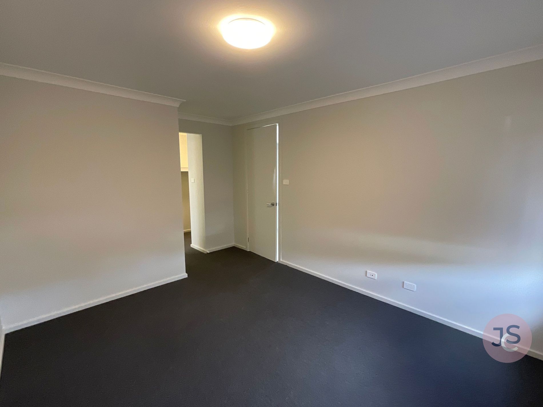 31 Arklow Cresent, Chisholm