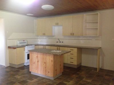 33 Wattle Road, Elong Elong