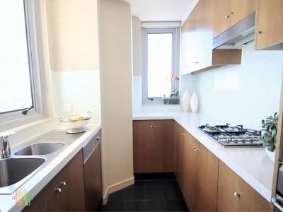 3003 / 77-81 Berry Street, North Sydney