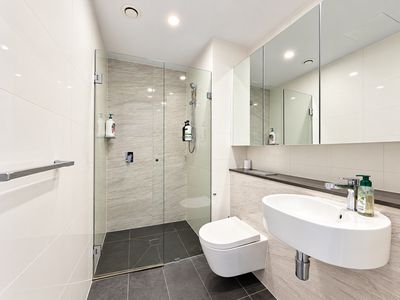 805 / 8  Rose Valley Way, Zetland