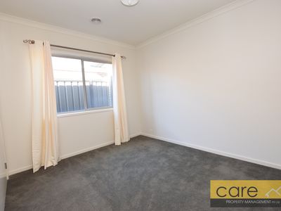 18 Arbourlea Boulevard, Cranbourne North