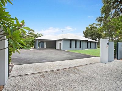 1 Exford Court, Cooroibah