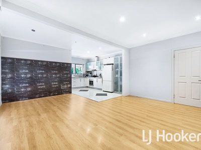 8 Moomba Parade, Dandenong