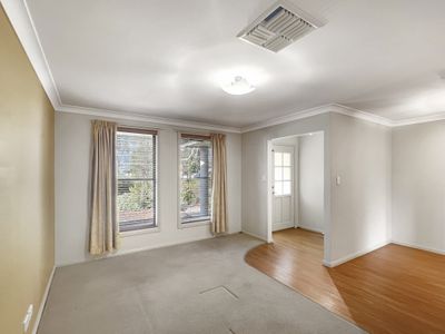 571 Wheelers Lane, Dubbo