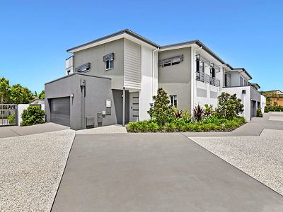 1 / 50 Compass Drive, Biggera Waters