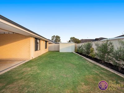 39 Sellafield Bend, Waikiki