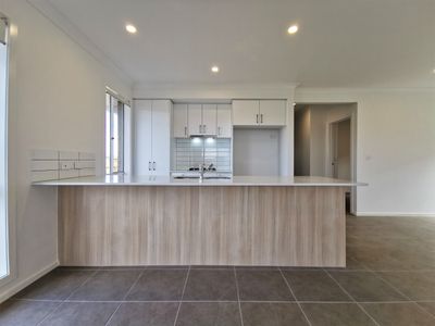 2 Broberg Street, Wyndham Vale