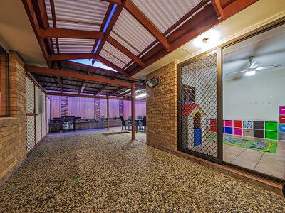 17 Loughrea St, Tingalpa