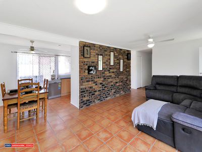 36 Berry Street, Churchill