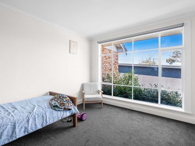 1 / 63 Cormiston Road, Riverside