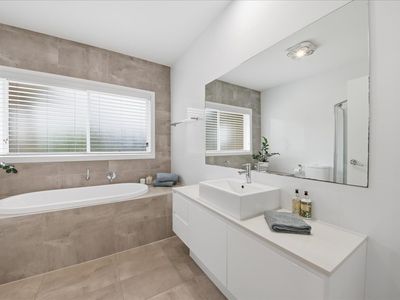 54 Lincoln Drive, Orangeville