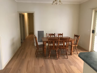 3 / 3 Rose Street, Horsham