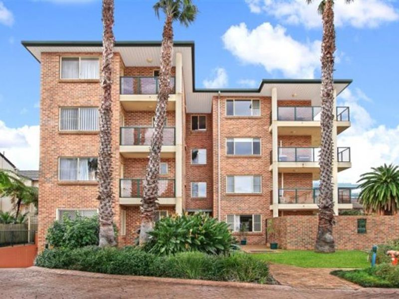 6 / 36A Smith Street, Wollongong