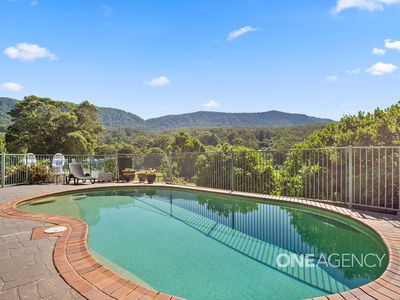 274 Sheaffes Road, Dombarton