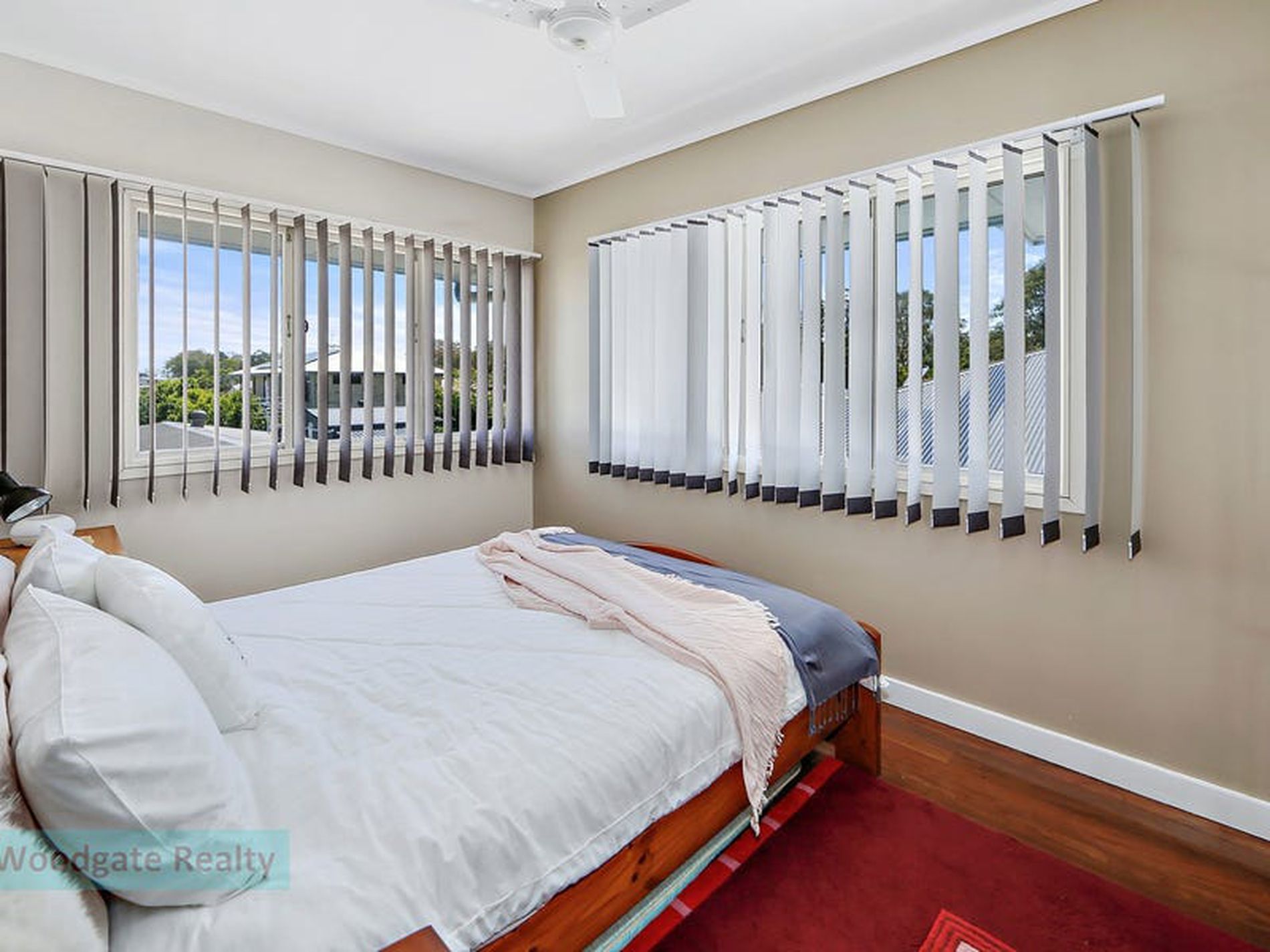 2 Wollemi Cl, Woodgate