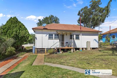 5 HUME STREET, Tamworth