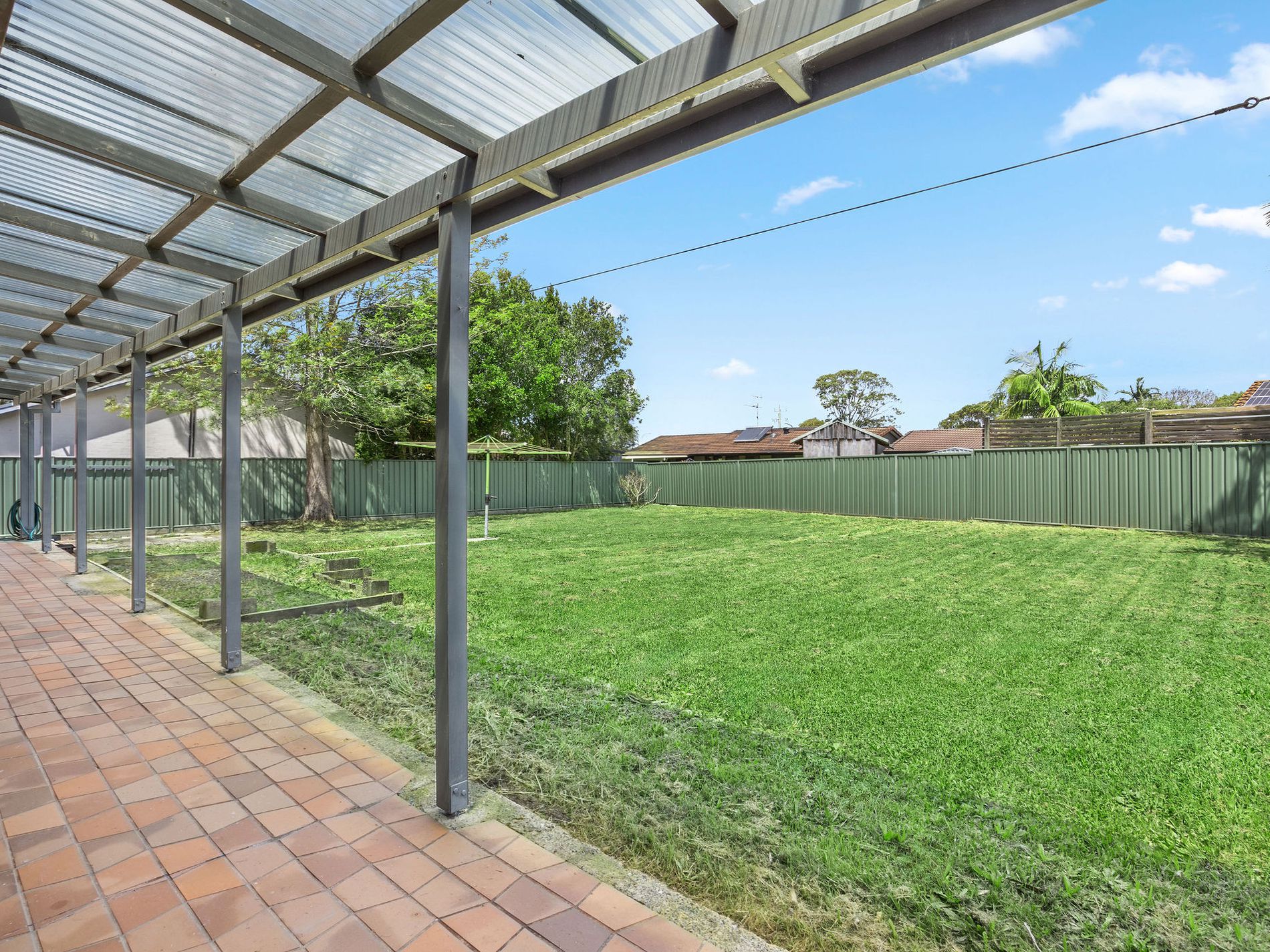 211 The Lakes Way, Forster