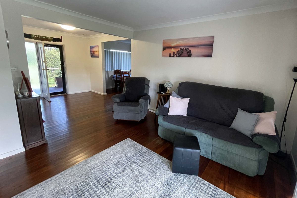 7 East Combined Street, Wingham