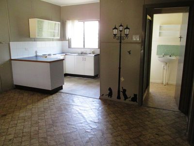 1 / 28 Crane Street, Longreach