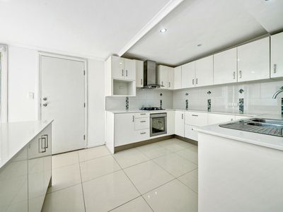27 Firth Avenue, Green Valley