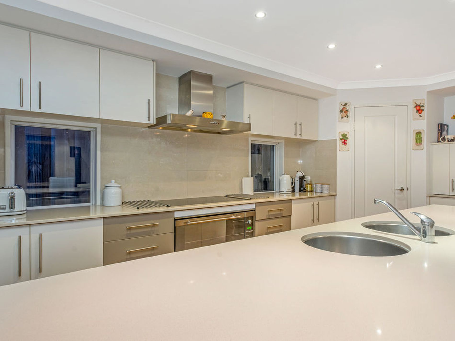 4 Sunny Close, Yanchep