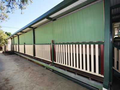 25 Bluebird Court, Longreach