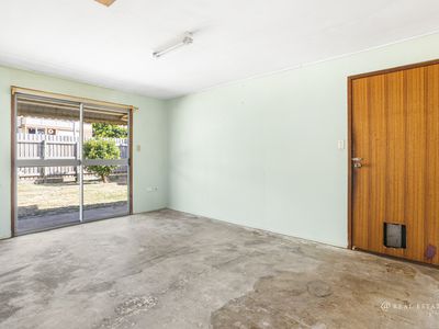 25 Swordfish Avenue, Taranganba