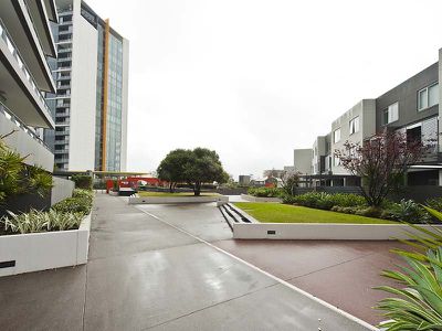 1501 / 30 The Circus, Burswood