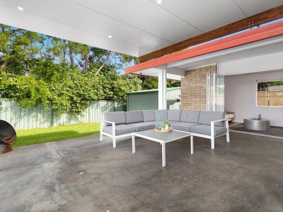 27 Wootton Crescent, Springwood